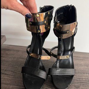 2B bebe high heel shoes
